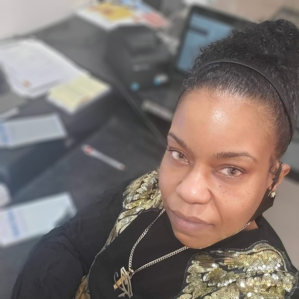 Meet your Posher, Crystal AKA Love
